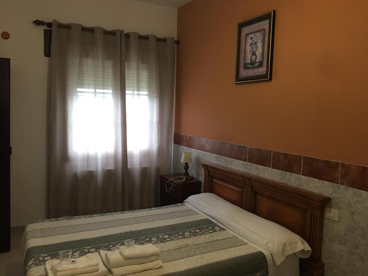 Отель Hostal O Labrador O Hospital Экстерьер фото
