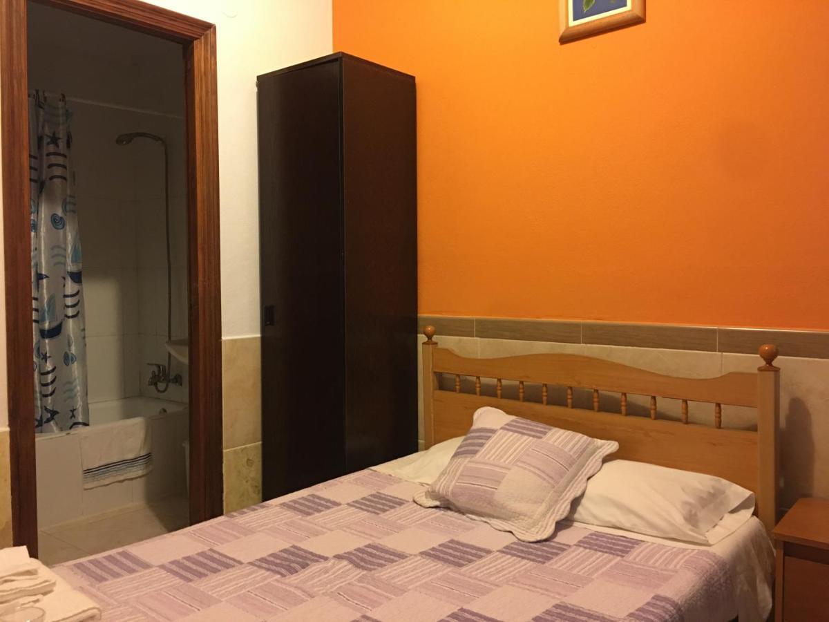 Отель Hostal O Labrador O Hospital Экстерьер фото