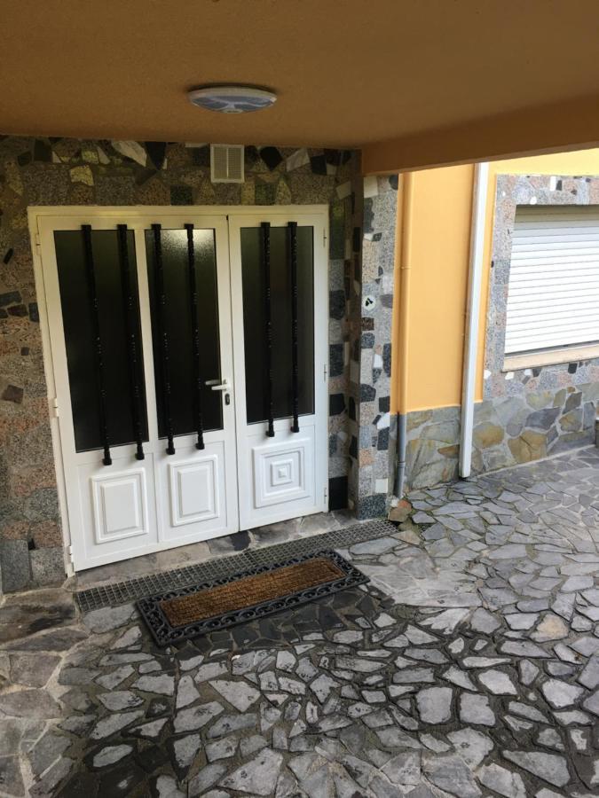 Отель Hostal O Labrador O Hospital Экстерьер фото