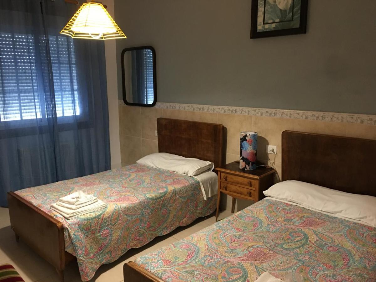 Отель Hostal O Labrador O Hospital Экстерьер фото